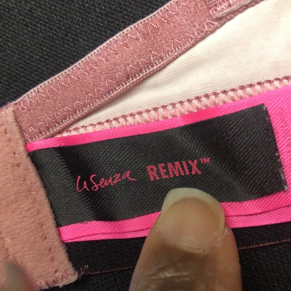 LA SENZA REMIX mauve colored bra. Size 38 B. Padded with underwire. - Picture 2 of 11